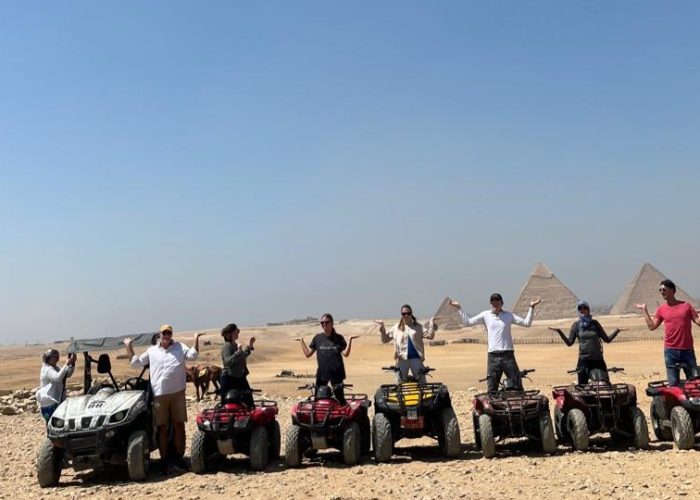 deser atv quad bikes at giza pyramids
