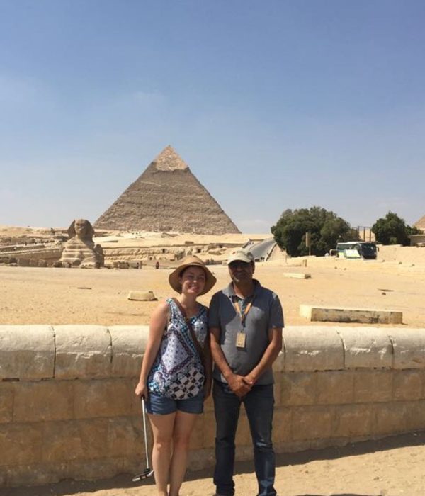Guests with their Deluxe Travel Egypt guide at the Pyramids of Giza