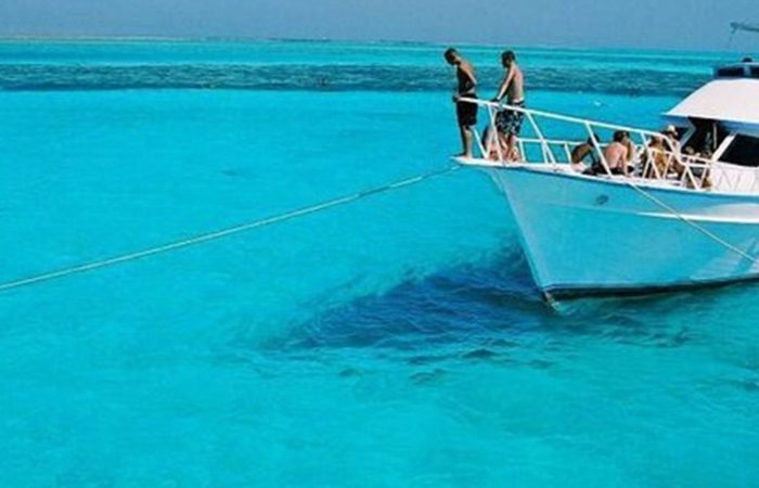 Boat trip on the turquoise Red Sea, Hurghada