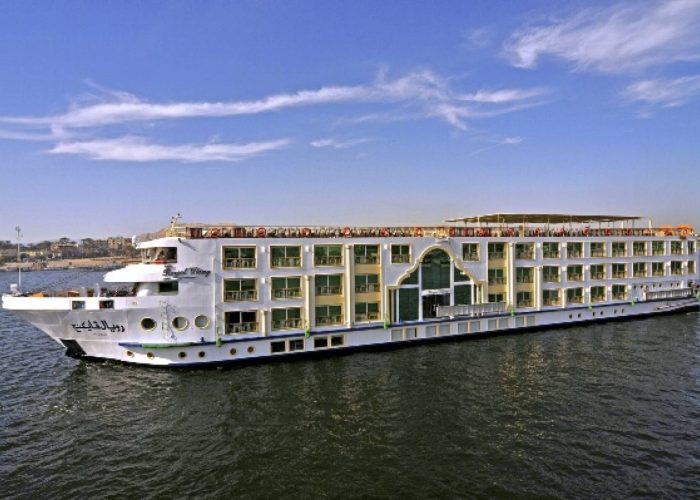 White Nile cruise ship sailing on the river between Luxor and Aswan