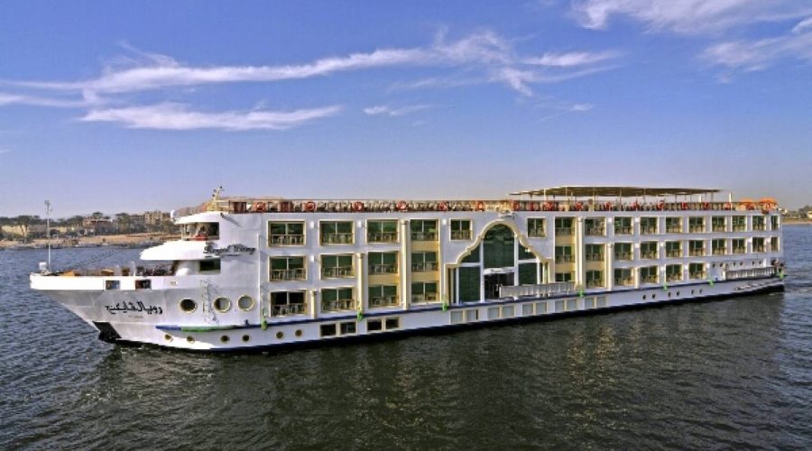 White Nile cruise ship sailing on the river between Luxor and Aswan