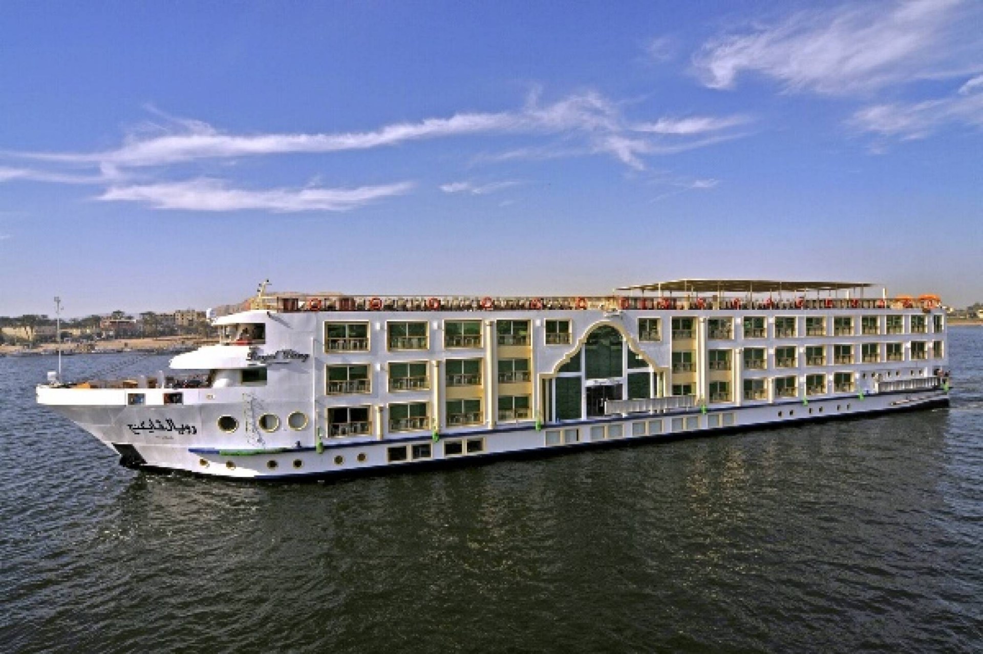 White Nile cruise ship sailing on the river between Luxor and Aswan